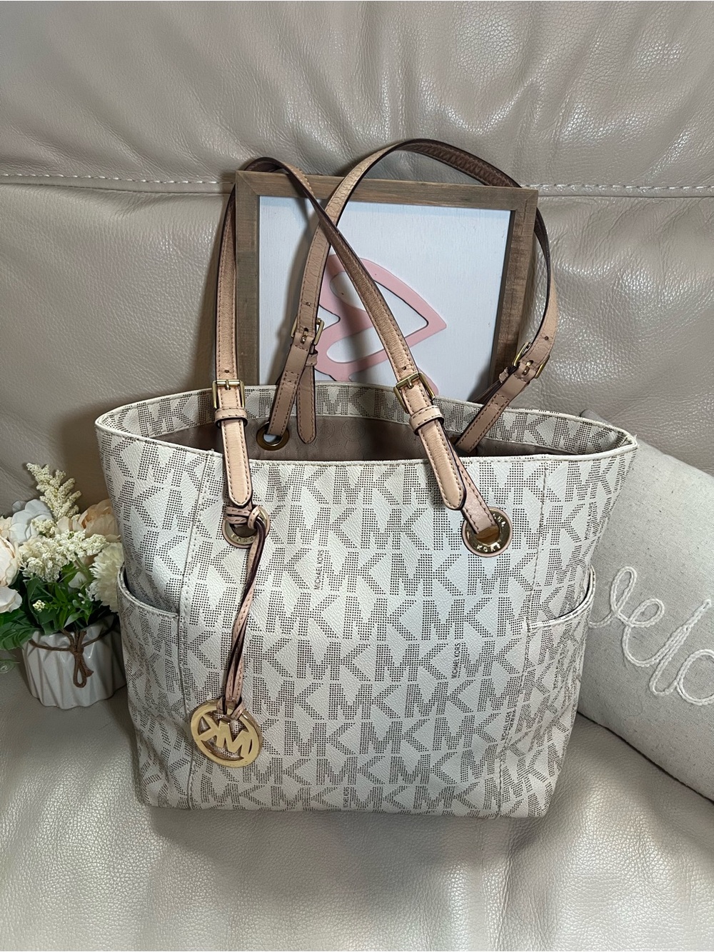 Vintage Michael Kors Cream Jet Set Medium Logo Pocket Tote